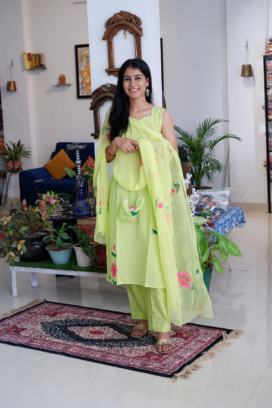 Cotton Hand Painted green colour Straight Suit Set with Pure Chiffon Dupatta