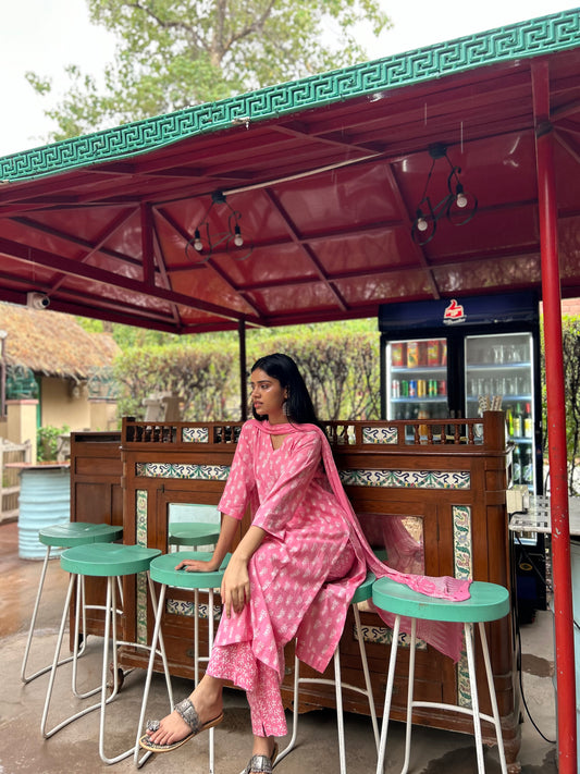 Cotton Pink Straight Suit Set with Pure Chiffon Dupatta